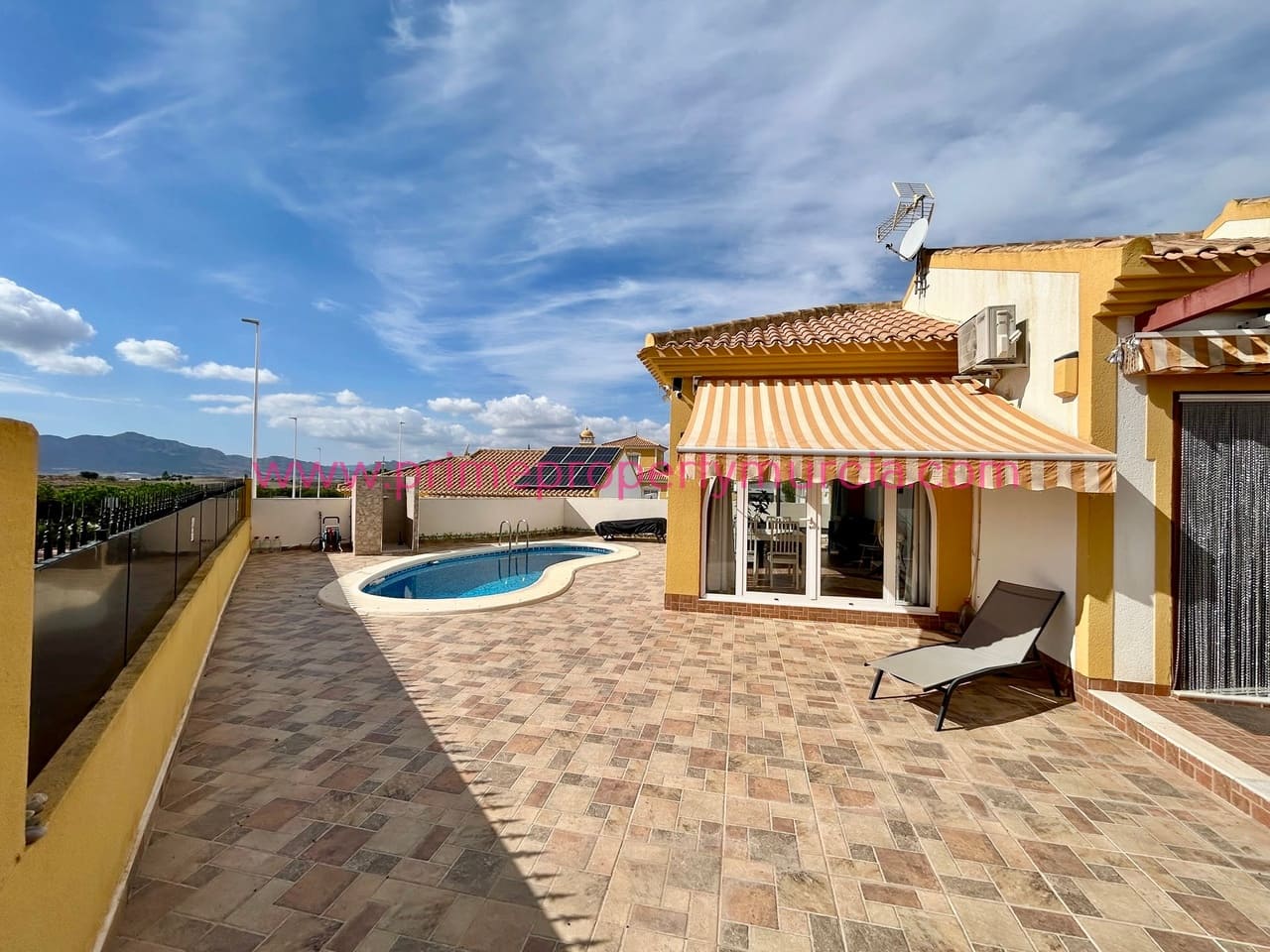 2 bedroom Semi-detached Villa for sale in Mazarron with pool garage - € 195,000 (Ref: 10148151)