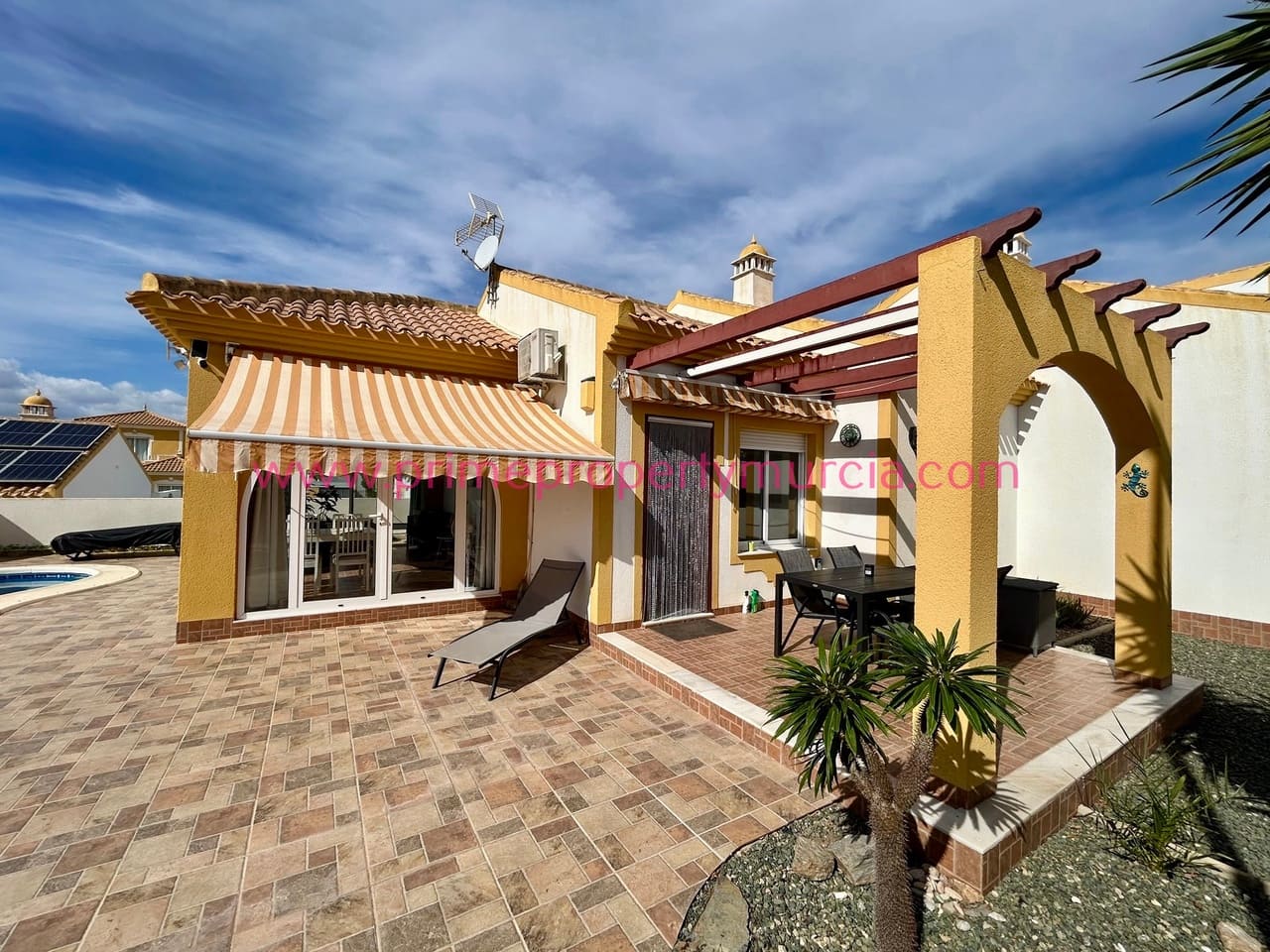 2 bedroom Semi-detached Villa for sale in Mazarron with pool garage - € 195,000 (Ref: 10148151)