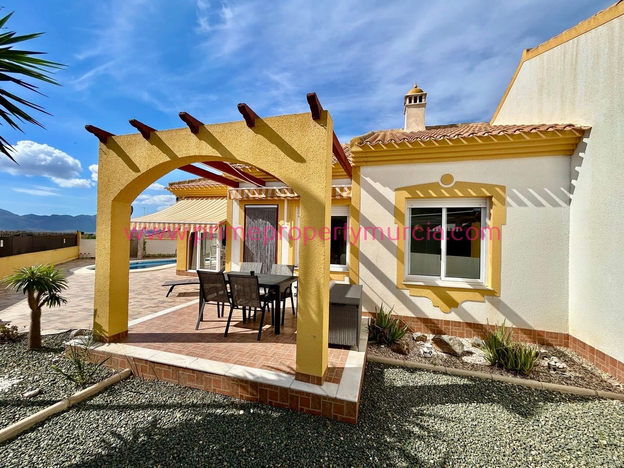 2 bedroom Semi-detached Villa for sale in Mazarron with pool garage - € 195,000 (Ref: 10148151)