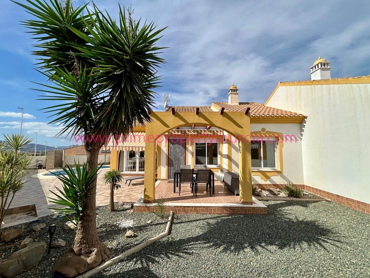 2 bedroom Semi-detached Villa for sale in Mazarron with pool garage - € 195,000 (Ref: 10148151)