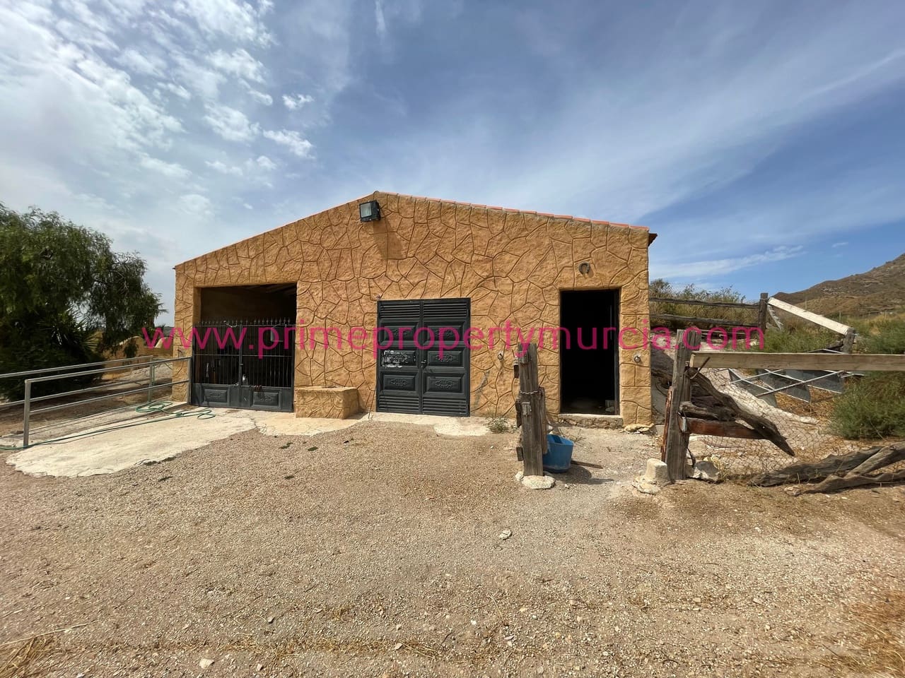 4 bedroom Finca/Country House for sale in Mazarron with pool garage - € 365,000 (Ref: 7078101)