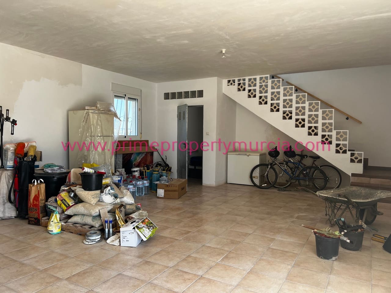 5 sypialnia Finka/Dom wiejski na sprzedaż w Leiva z basenem garażem - 535 000 € (Ref: 7693936)