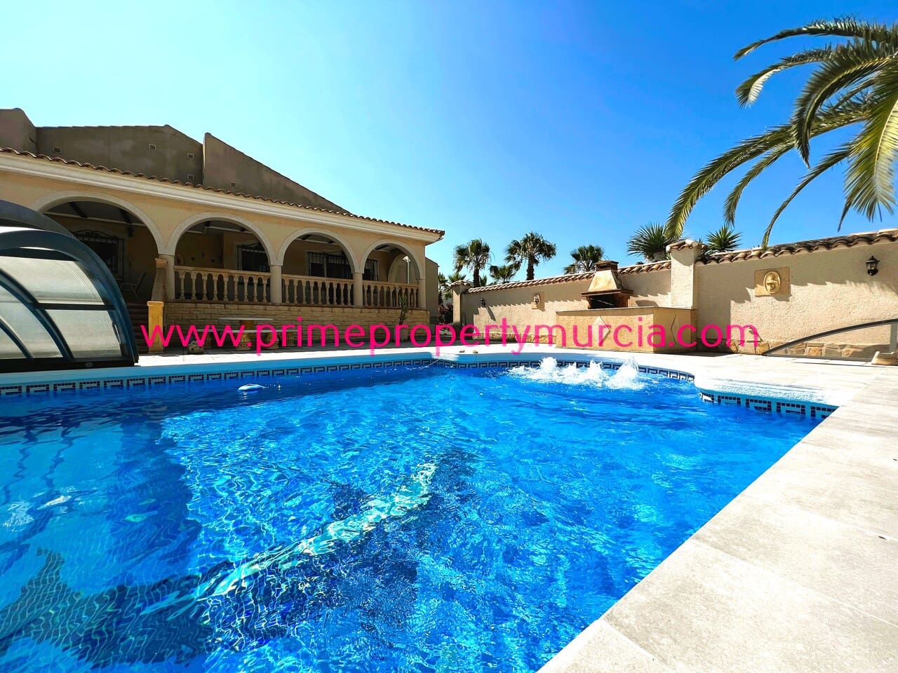 5 sypialnia Finka/Dom wiejski na sprzedaż w Leiva z basenem garażem - 535 000 € (Ref: 7693936)