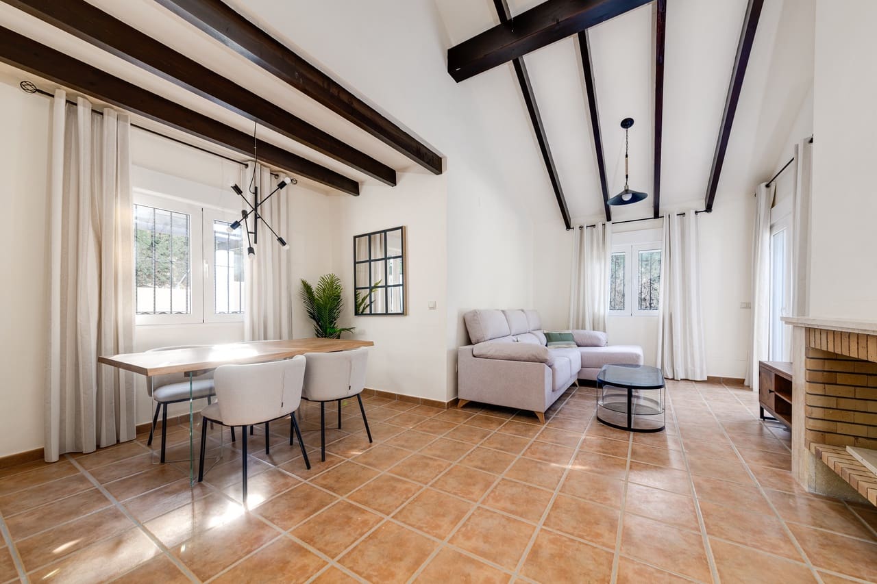 Chalet de 3 habitaciones en Las Palas en venta con garaje - 275.000 € (Ref: 7746369)