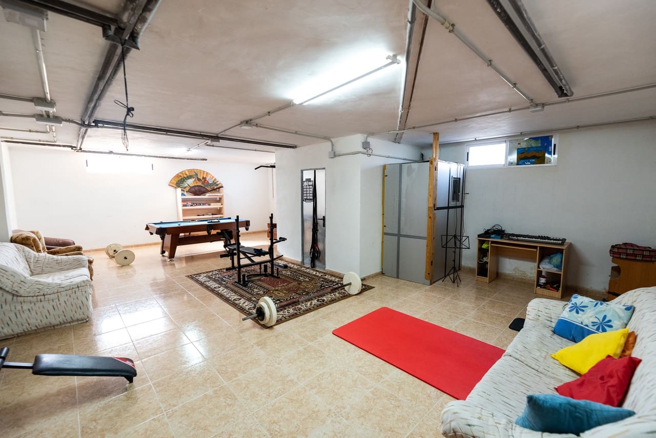 4 soverom Finca/Herregård til salgs i Leiva med garasje - € 399 000 (Ref: 7759877)