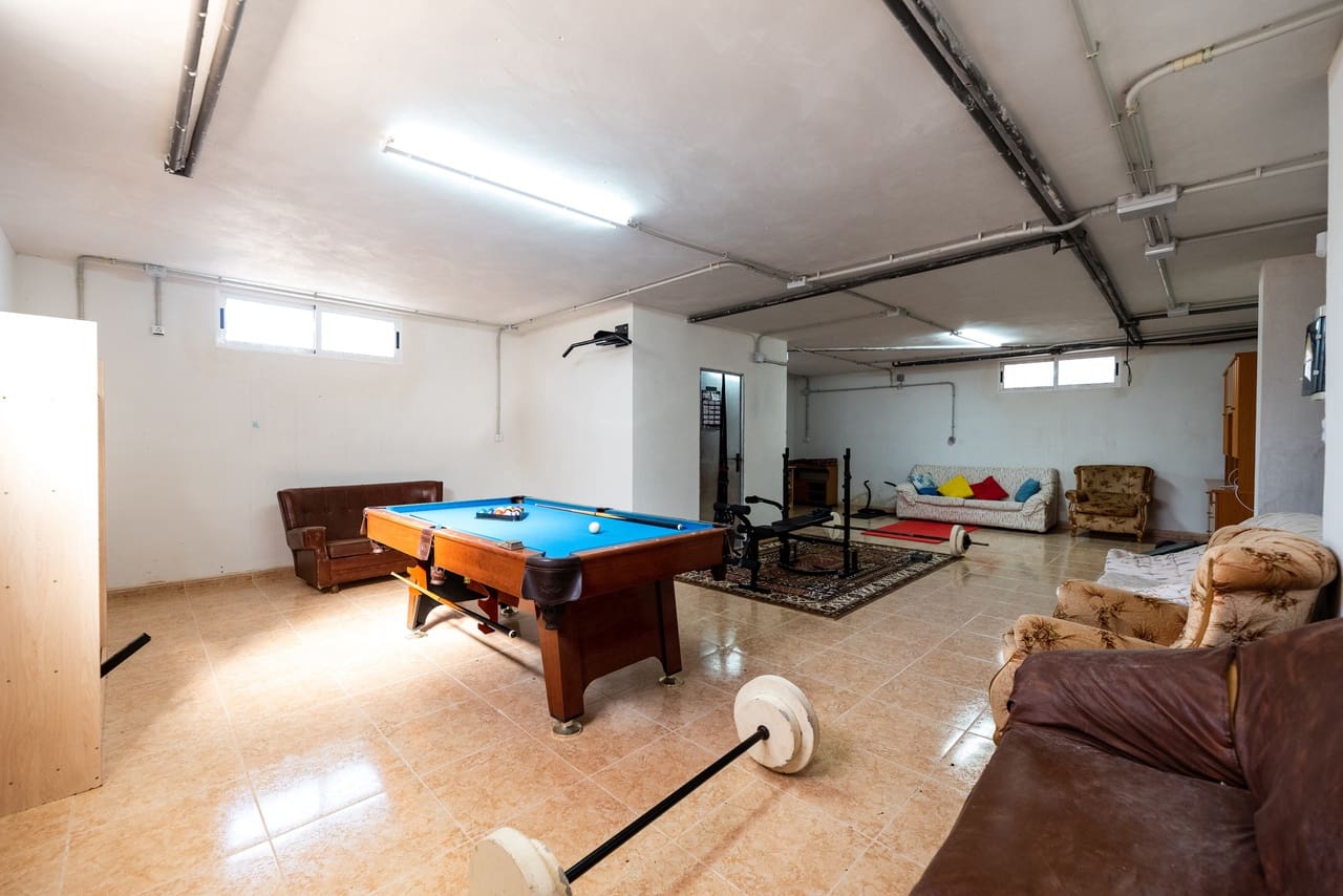 4 soverom Finca/Herregård til salgs i Leiva med garasje - € 399 000 (Ref: 7759877)