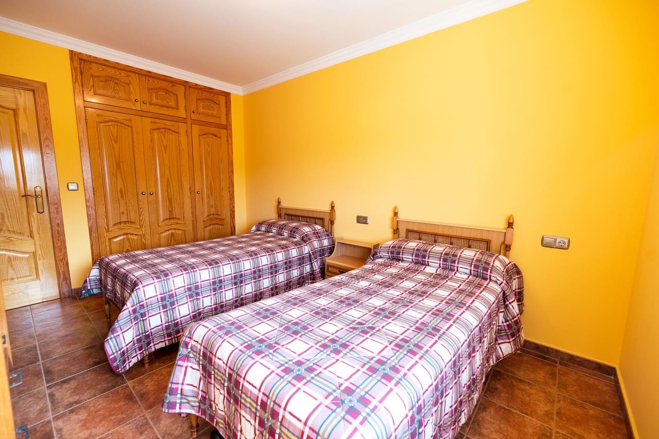 4 soverom Finca/Herregård til salgs i Leiva med garasje - € 399 000 (Ref: 7759877)