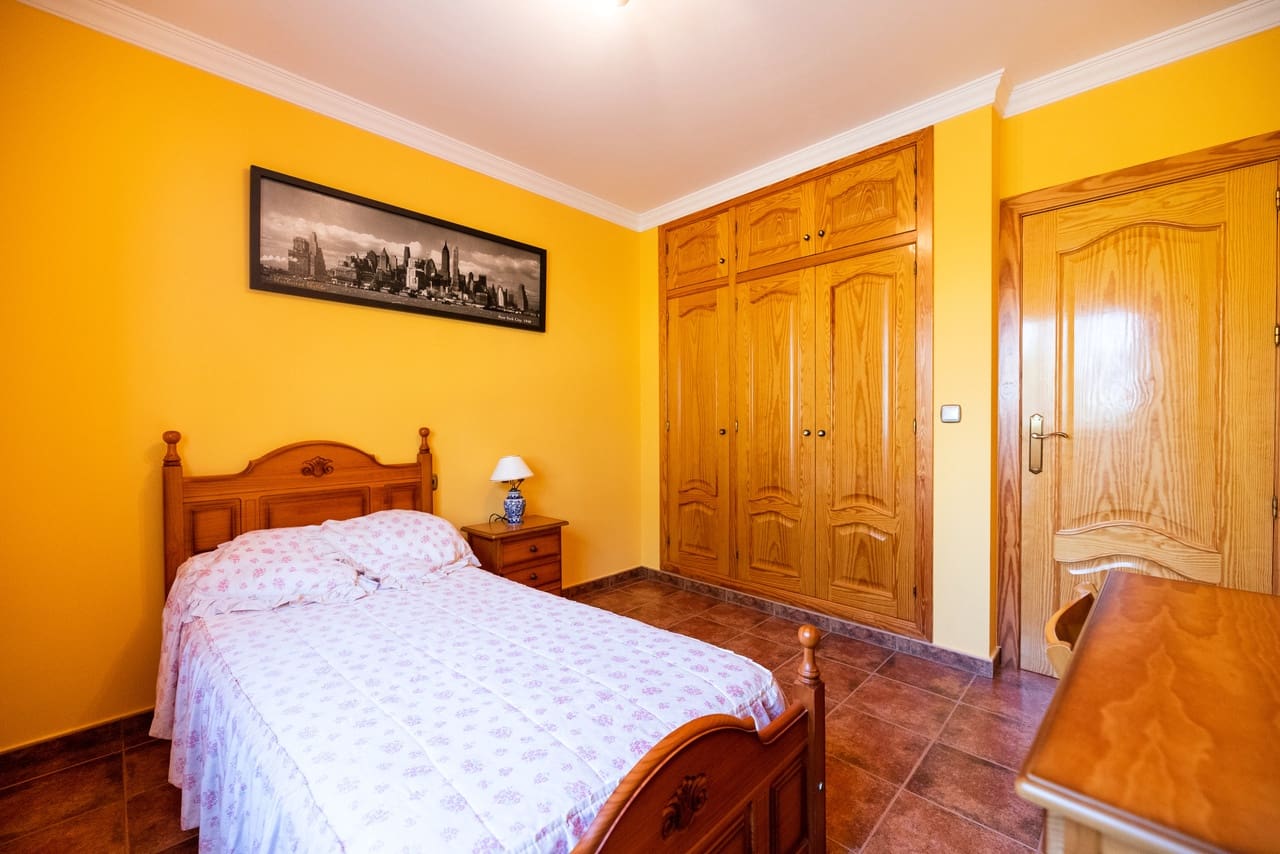 4 soverom Finca/Herregård til salgs i Leiva med garasje - € 399 000 (Ref: 7759877)