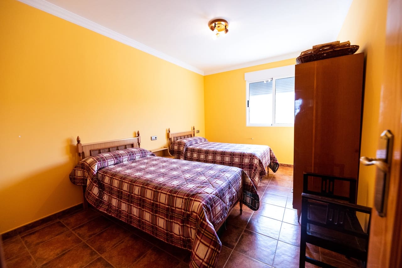 4 soverom Finca/Herregård til salgs i Leiva med garasje - € 399 000 (Ref: 7759877)