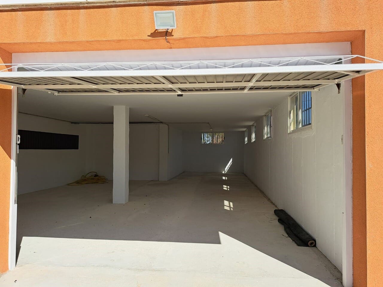 4 soverom Finca/Herregård til salgs i Leiva med garasje - € 399 000 (Ref: 7759877)