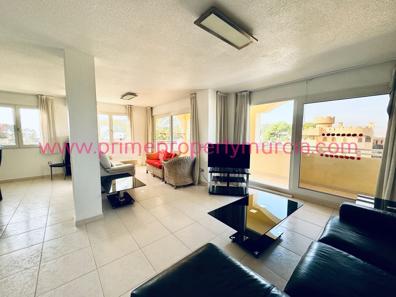 5 soveværelse Villa til salg i Isla Plana med swimmingpool garage - € 495.000 (Ref: 8697197)