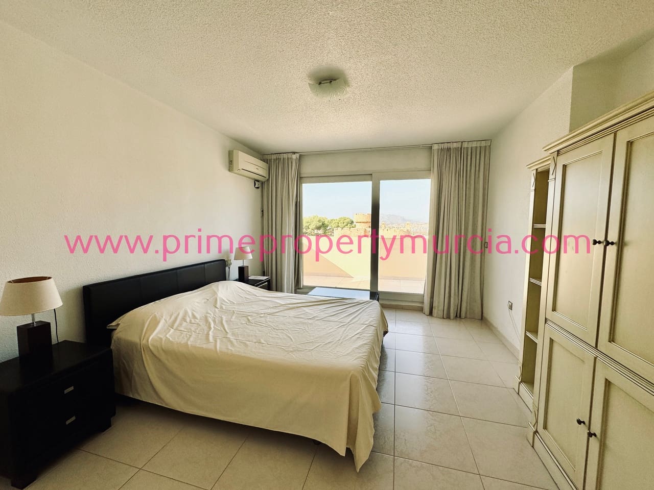 5 soveværelse Villa til salg i Isla Plana med swimmingpool garage - € 495.000 (Ref: 8697197)