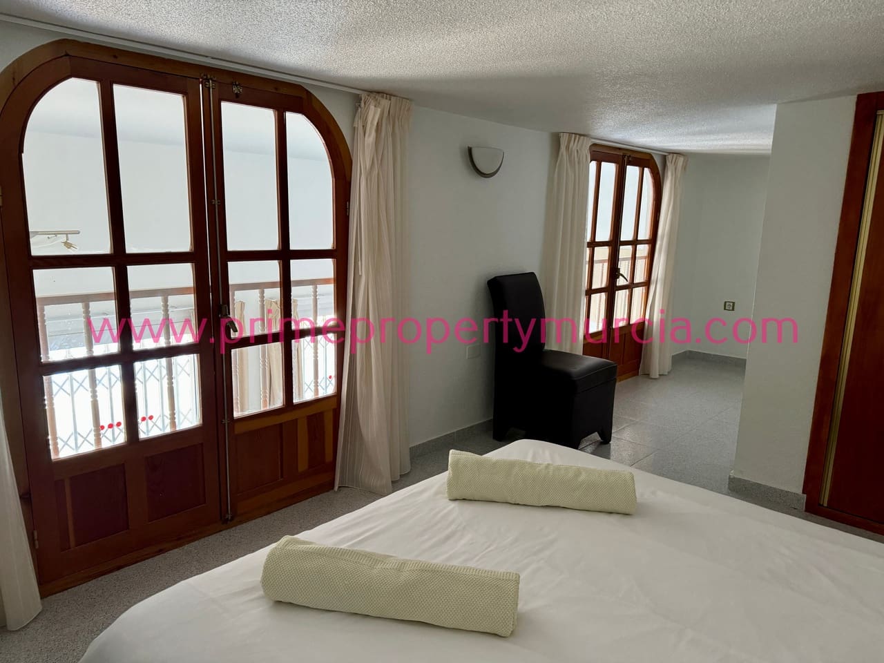 5 soveværelse Villa til salg i Isla Plana med swimmingpool garage - € 495.000 (Ref: 8697197)