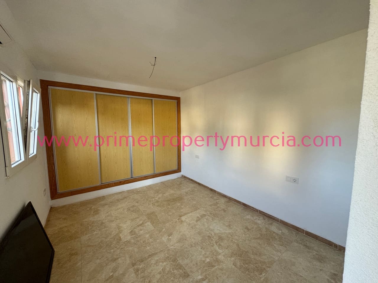 5 soveværelse Villa til salg i Isla Plana med swimmingpool garage - € 495.000 (Ref: 8697197)