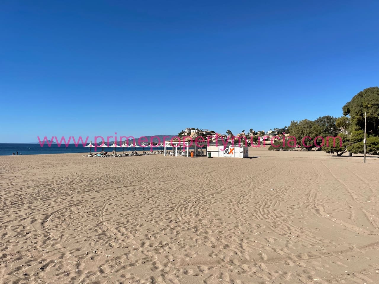 4 soveværelse Villa til salg i Bolnuevo med swimmingpool garage - € 490.000 (Ref: 9043932)