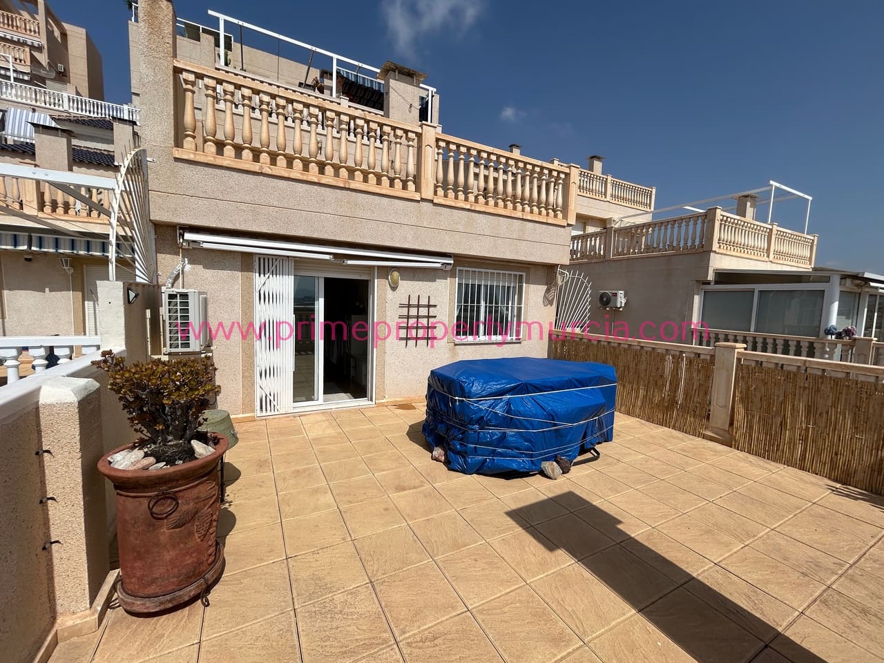 2 soveværelse Lejlighed til salg i Bolnuevo med swimmingpool garage - € 149.950 (Ref: 9133545)