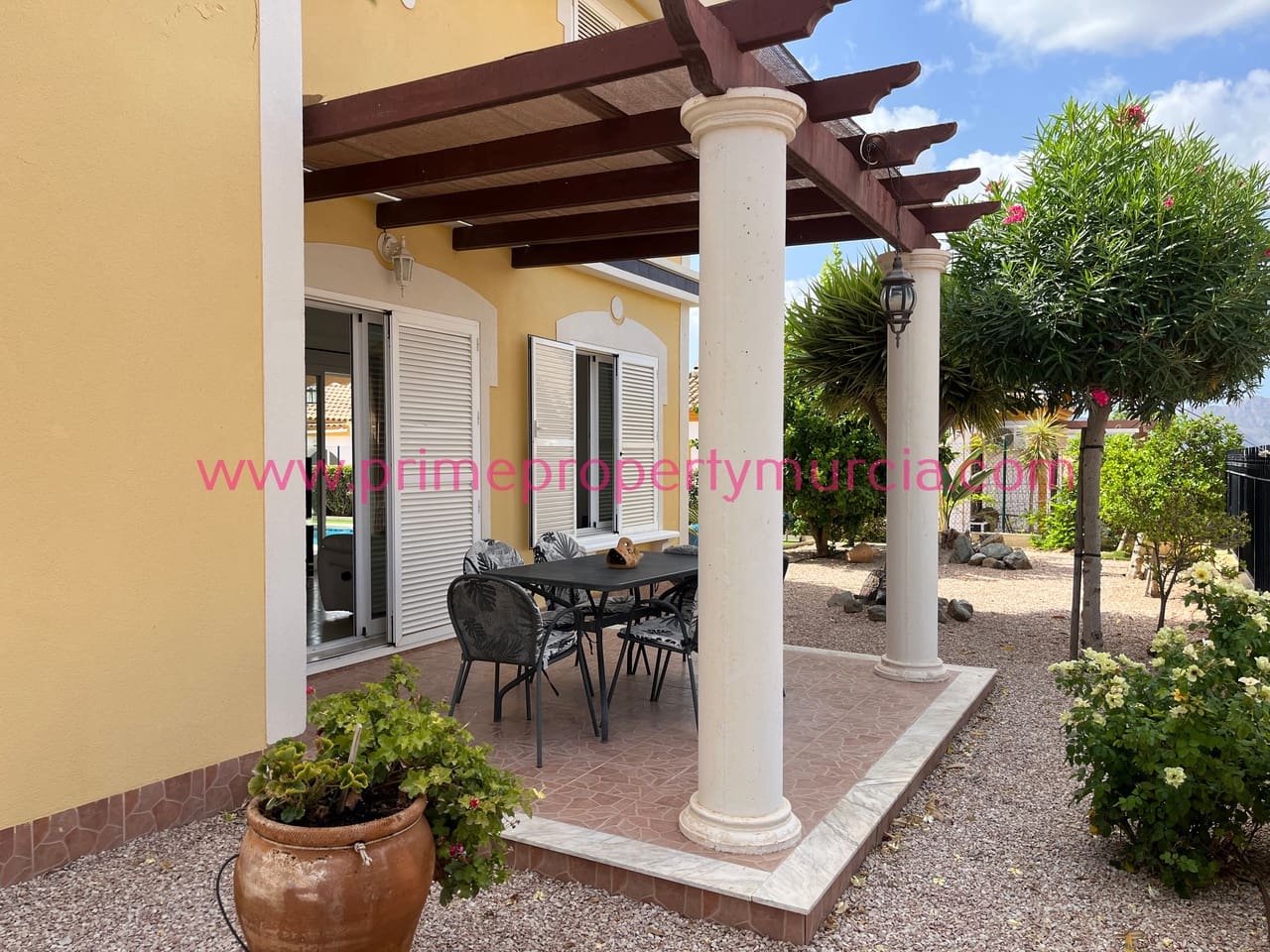 3 bedroom Villa for sale in Mazarron with pool garage - € 325,000 (Ref: 9135577)