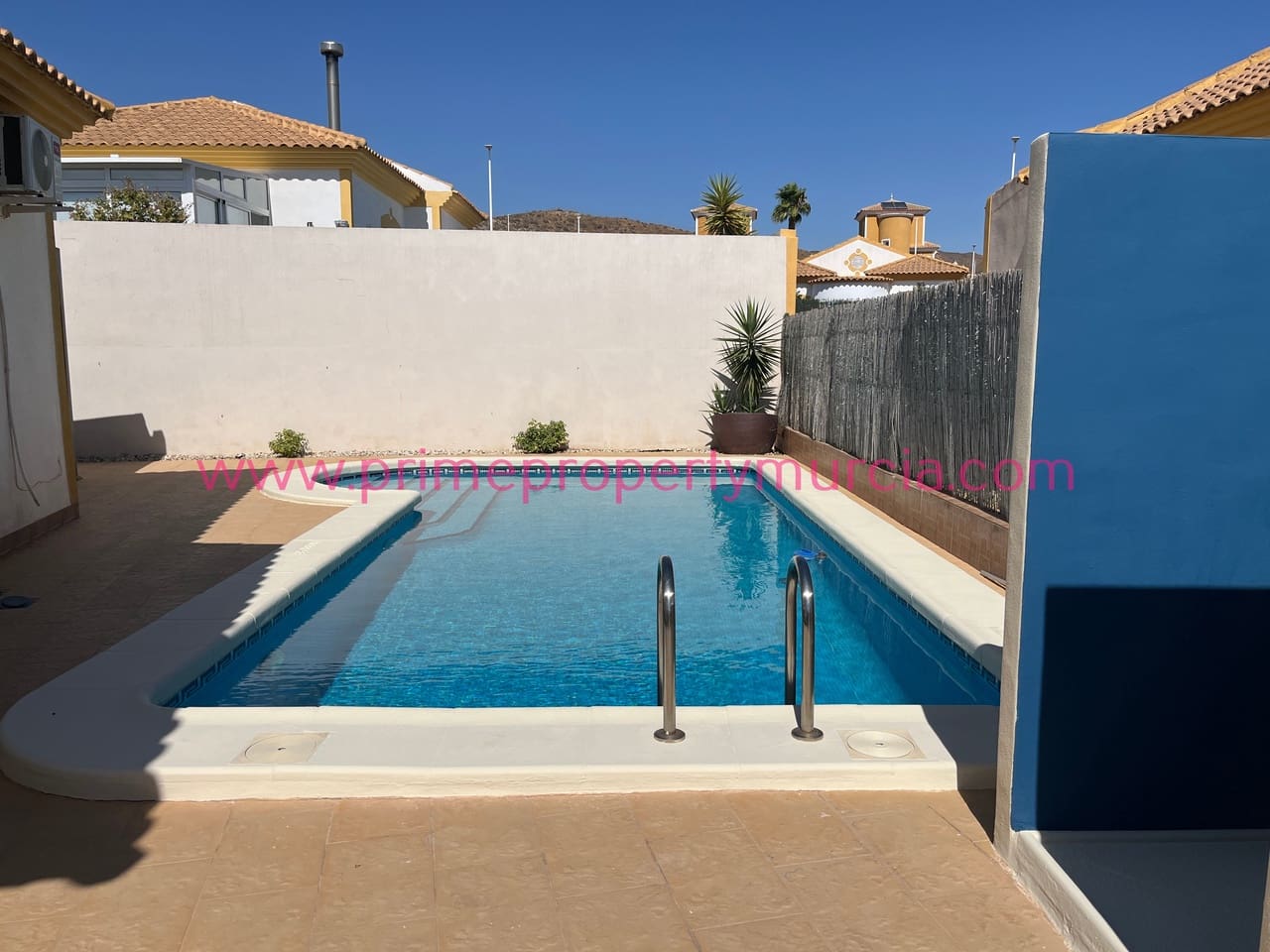 2 bedroom Villa for sale in Mazarron with pool garage - € 199,995 (Ref: 9249062)