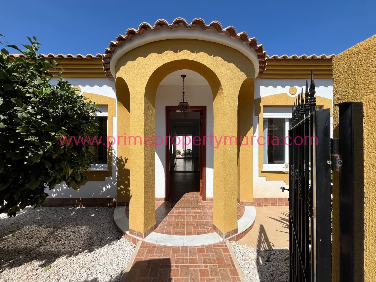 2 bedroom Villa for sale in Mazarron with pool garage - € 199,995 (Ref: 9249062)