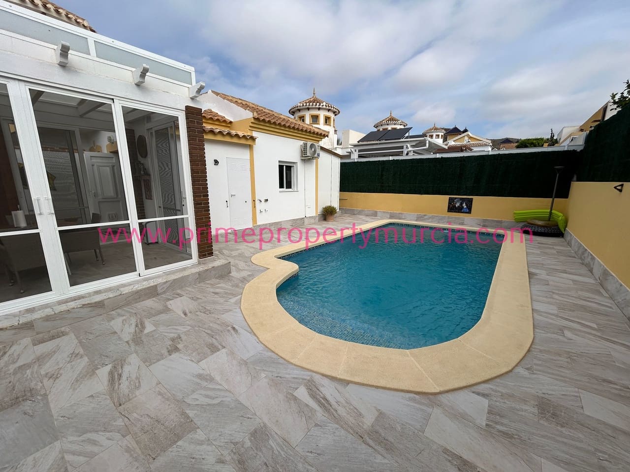 2 bedroom Villa for sale in Mazarron with pool garage - € 235,000 (Ref: 9301684)