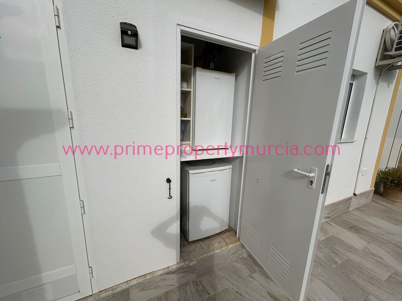 2 bedroom Villa for sale in Mazarron with pool garage - € 235,000 (Ref: 9301684)