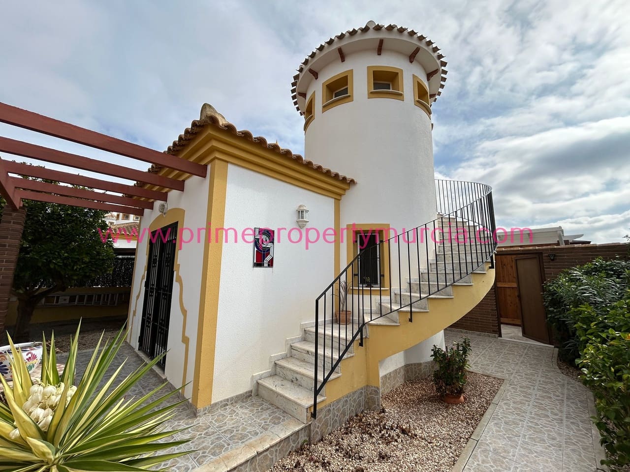 2 bedroom Villa for sale in Mazarron with pool garage - € 235,000 (Ref: 9301684)