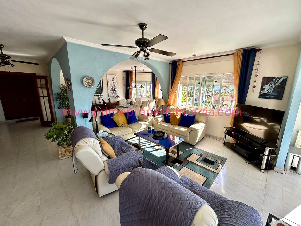 4 soverom Villa til salgs i Isla Plana med svømmebasseng garasje - € 565 000 (Ref: 9360843)