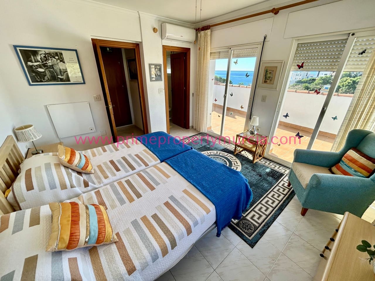 4 soverom Villa til salgs i Isla Plana med svømmebasseng garasje - € 565 000 (Ref: 9360843)