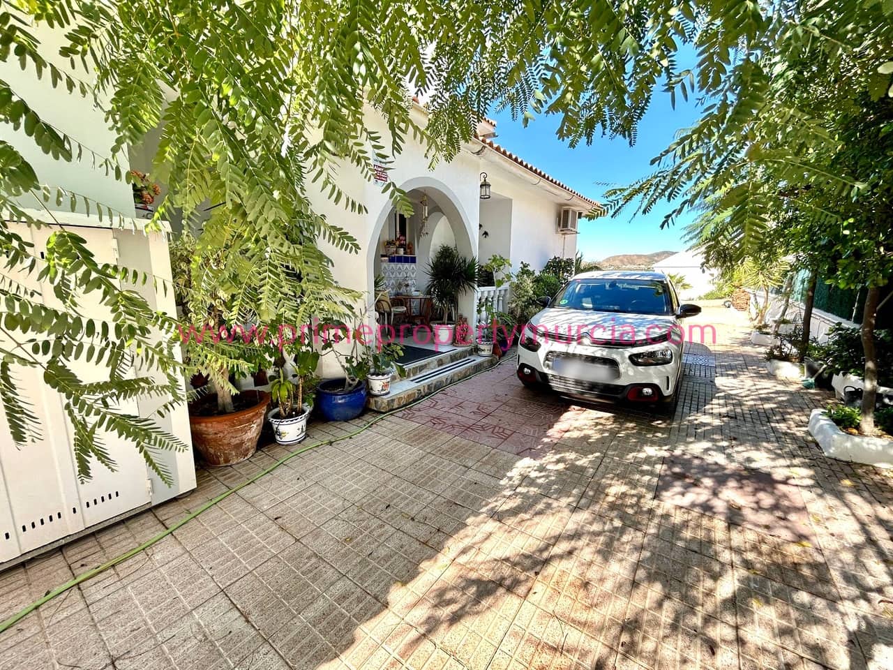 4 soverom Villa til salgs i Isla Plana med svømmebasseng garasje - € 565 000 (Ref: 9360843)