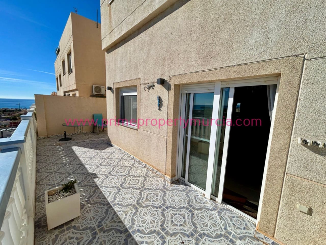 2 bedroom Apartment for sale in Bolnuevo with pool - € 129,000 (Ref: 9409079)