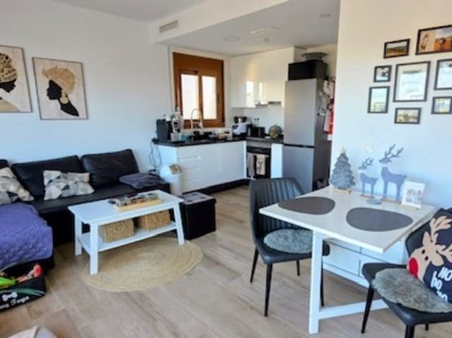 2 slaapkamer Appartement te koop in Puerto de Mazarron, Mazarrón met garage - € 239.900 (Ref: 9566475)