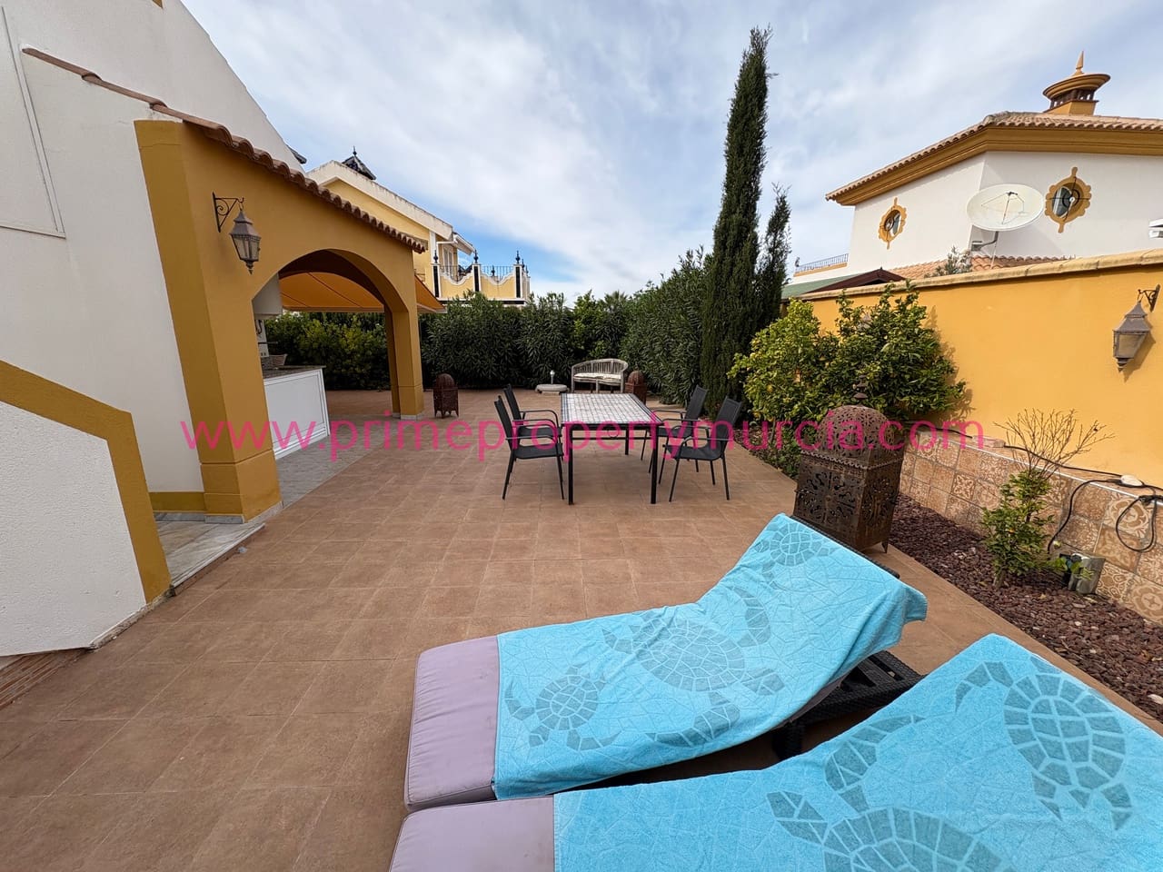 2 bedroom Villa for sale in Mazarron with garage - € 229,995 (Ref: 9580450)