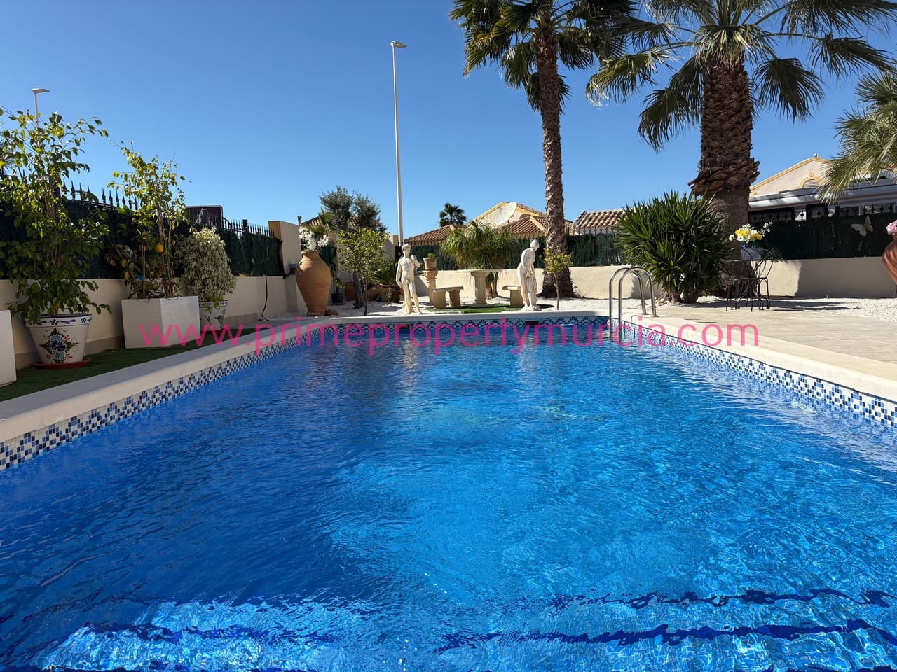 3 bedroom Villa for sale in Mazarron with pool garage - € 329,000 (Ref: 9598497)