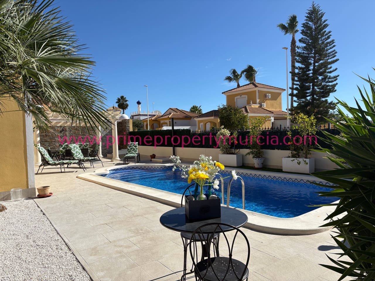 3 bedroom Villa for sale in Mazarron with pool garage - € 329,000 (Ref: 9598497)