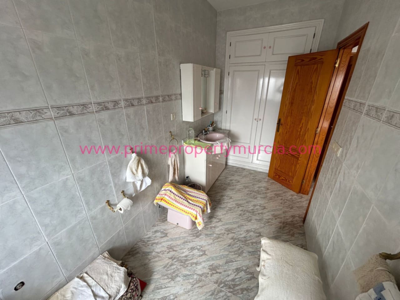 5 makuuhuone Huvila myytävänä paikassa Bolnuevo mukana uima-altaan 
autotalli - 699 000 € (Ref: 9626146)