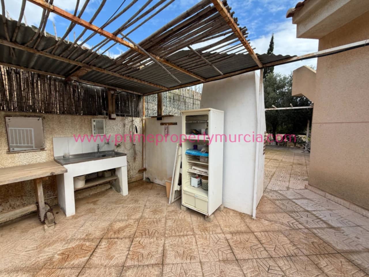 5 makuuhuone Huvila myytävänä paikassa Bolnuevo mukana uima-altaan 
autotalli - 699 000 € (Ref: 9626146)