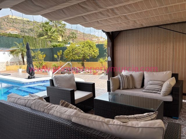 Chalet de 3 habitaciones en Mazarrón en venta con piscina garaje - 320.000 € (Ref: 9685649)