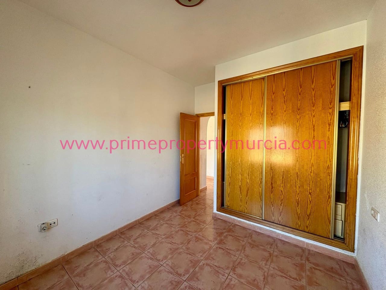 2 slaapkamer Halfvrijstaande villa te koop in Mazarron met garage - € 119.000 (Ref: 9685650)