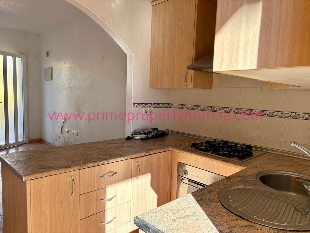 2 slaapkamer Halfvrijstaande villa te koop in Mazarron met garage - € 119.000 (Ref: 9685650)