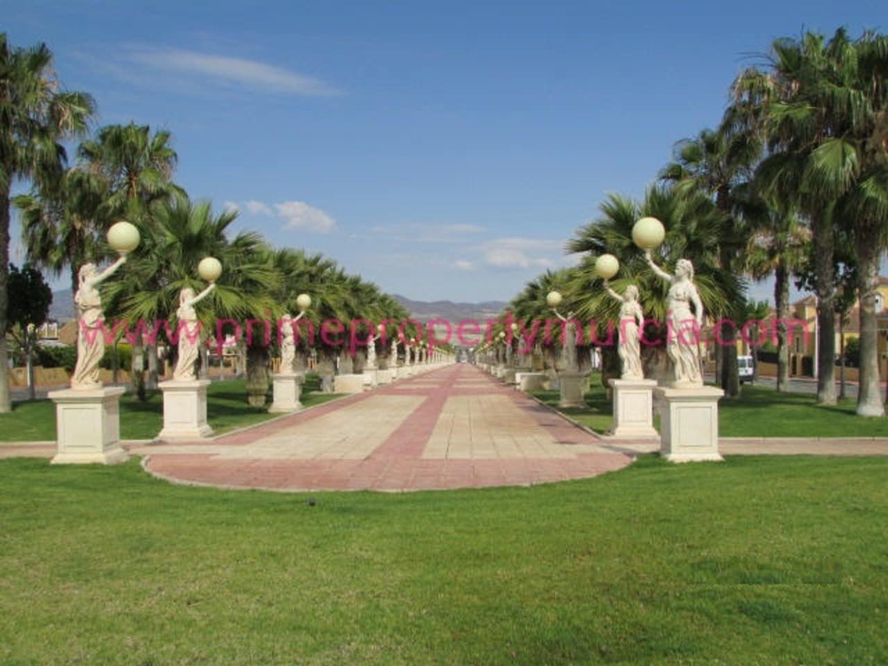 2 bedroom Villa for sale in Mazarron with pool garage - € 219,950 (Ref: 9733803)