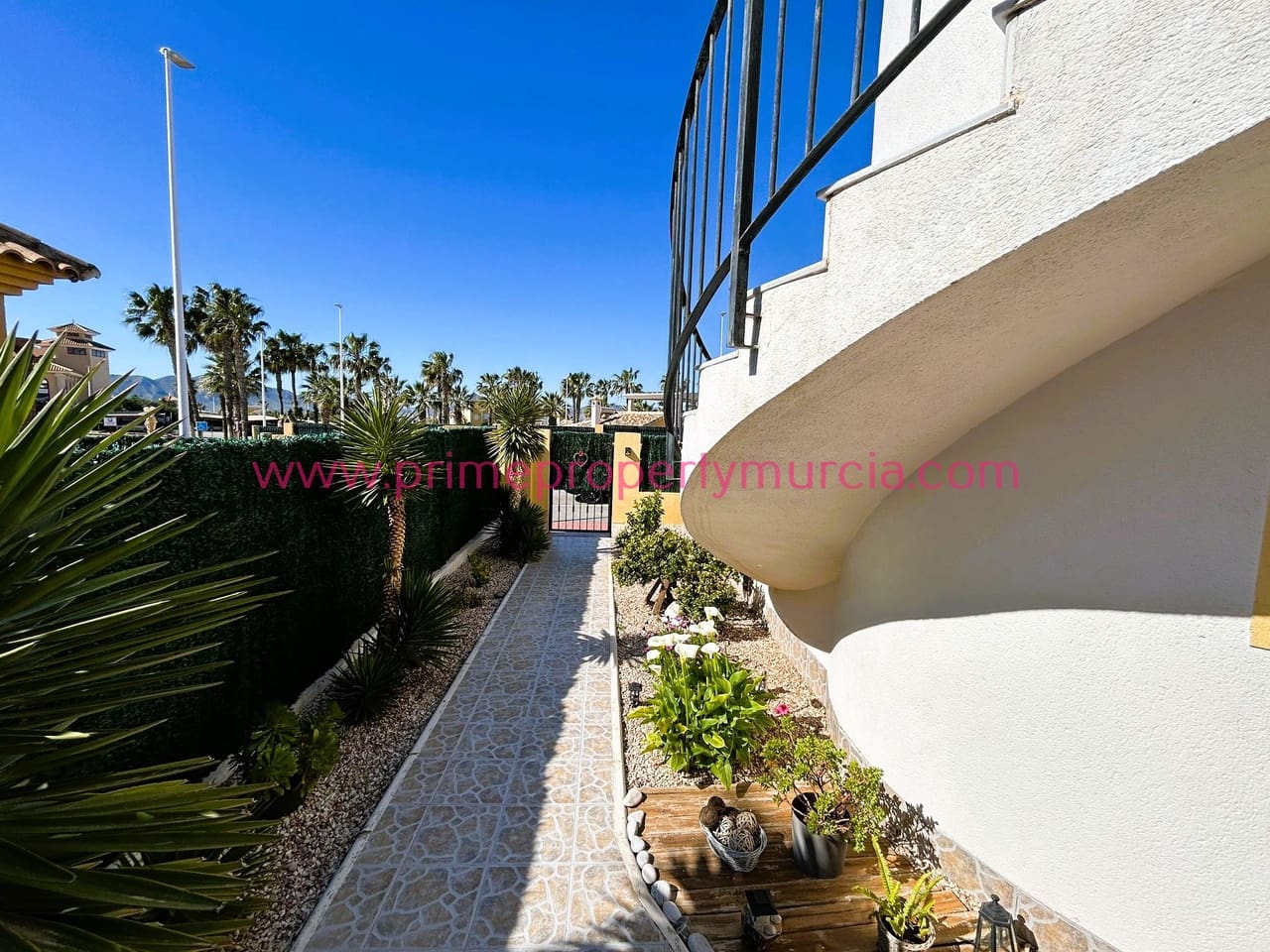 2 bedroom Villa for sale in Mazarron with pool garage - € 219,950 (Ref: 9733803)