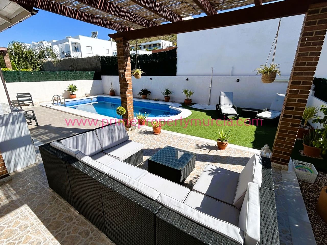 2 bedroom Villa for sale in Mazarron with pool garage - € 219,950 (Ref: 9733803)