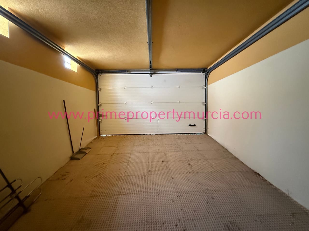 4 bedroom Villa for sale in Bolnuevo with pool garage - € 480,000 (Ref: 9733804)