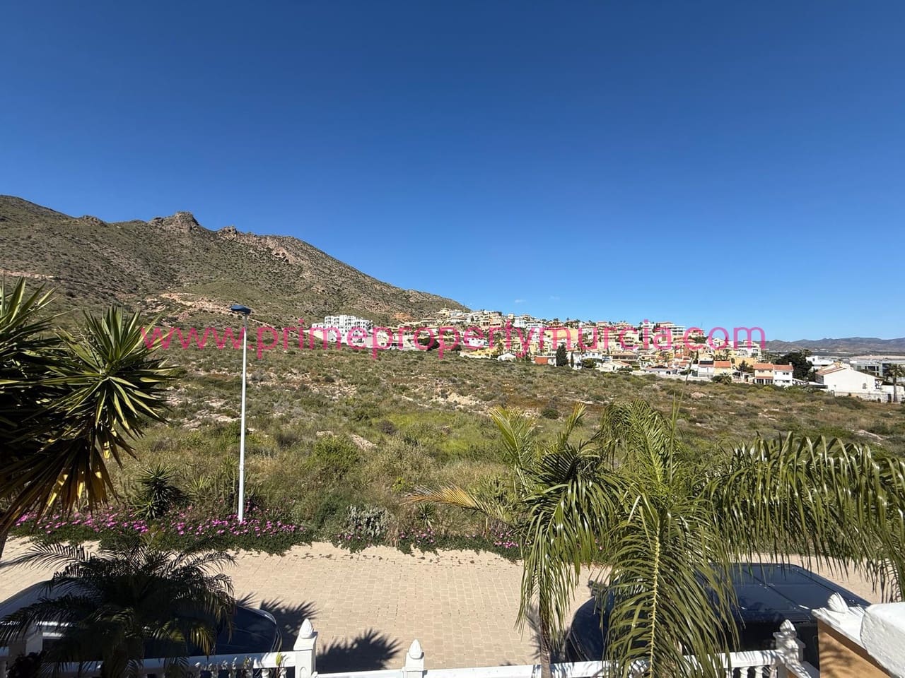 4 bedroom Villa for sale in Bolnuevo with pool garage - € 480,000 (Ref: 9733804)