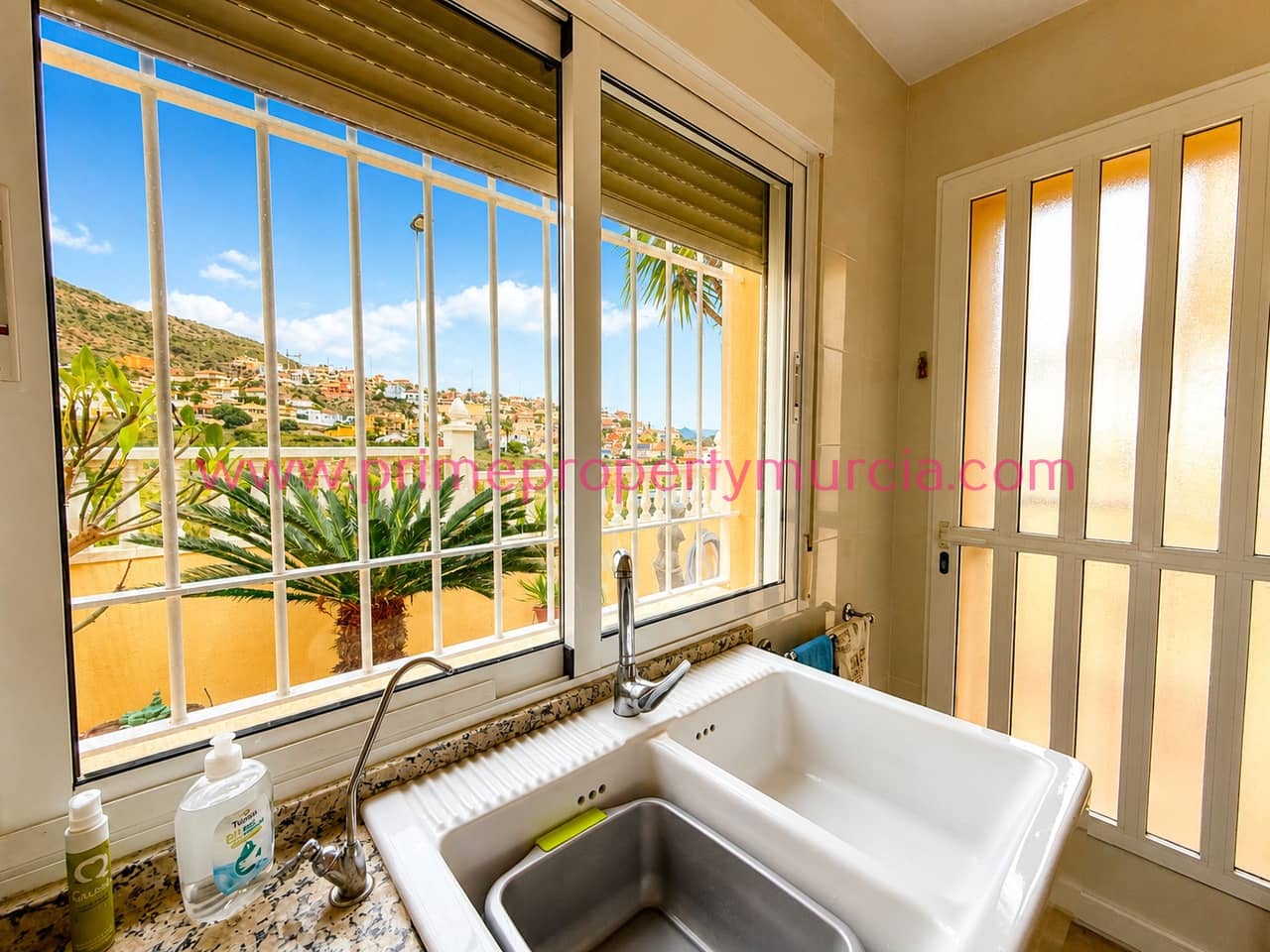 3 slaapkamer Villa te koop in Bolnuevo met zwembad garage - € 469.000 (Ref: 9733804)
