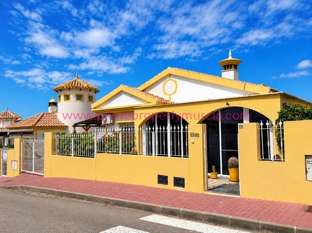 3 soverom Villa til salgs i Mazarrón med svømmebasseng garasje - € 260 000 (Ref: 9751486)