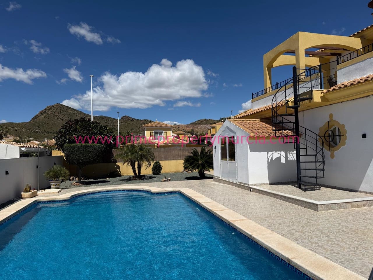3 slaapkamer Villa te koop in Mazarron met zwembad garage - € 365.000 (Ref: 9772474)