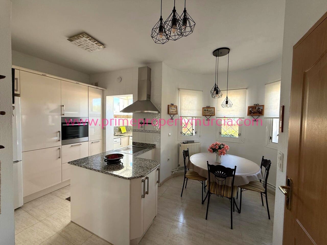 2 soveværelse Villa til salg i Mazarron med swimmingpool garage - € 275.000 (Ref: 9776972)