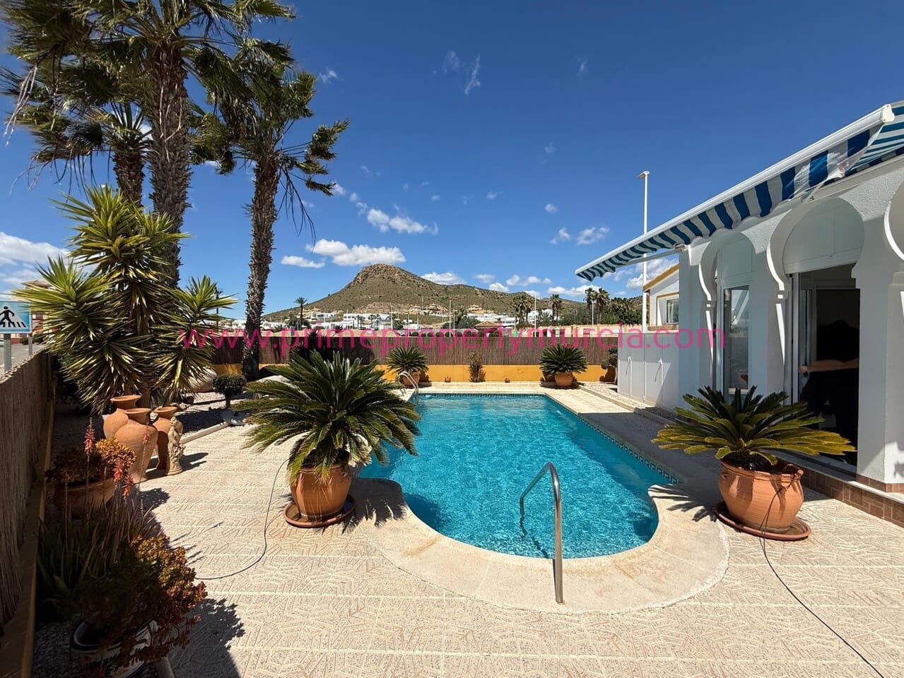 2 bedroom Villa for sale in Mazarron with pool garage - € 275,000 (Ref: 9776972)