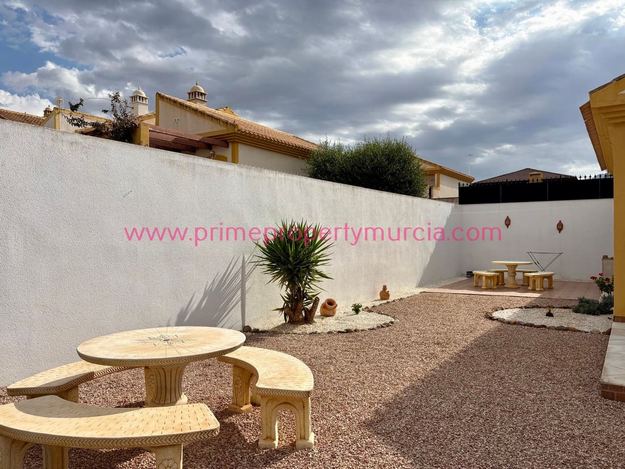 2 bedroom Semi-detached Villa for sale in Mazarron with garage - € 149,000 (Ref: 9829914)